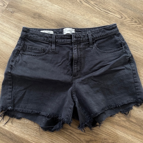 Universal Thread Woman’s Curvy Vintage Midi Shorts- NWOT - Picture 9 of 9